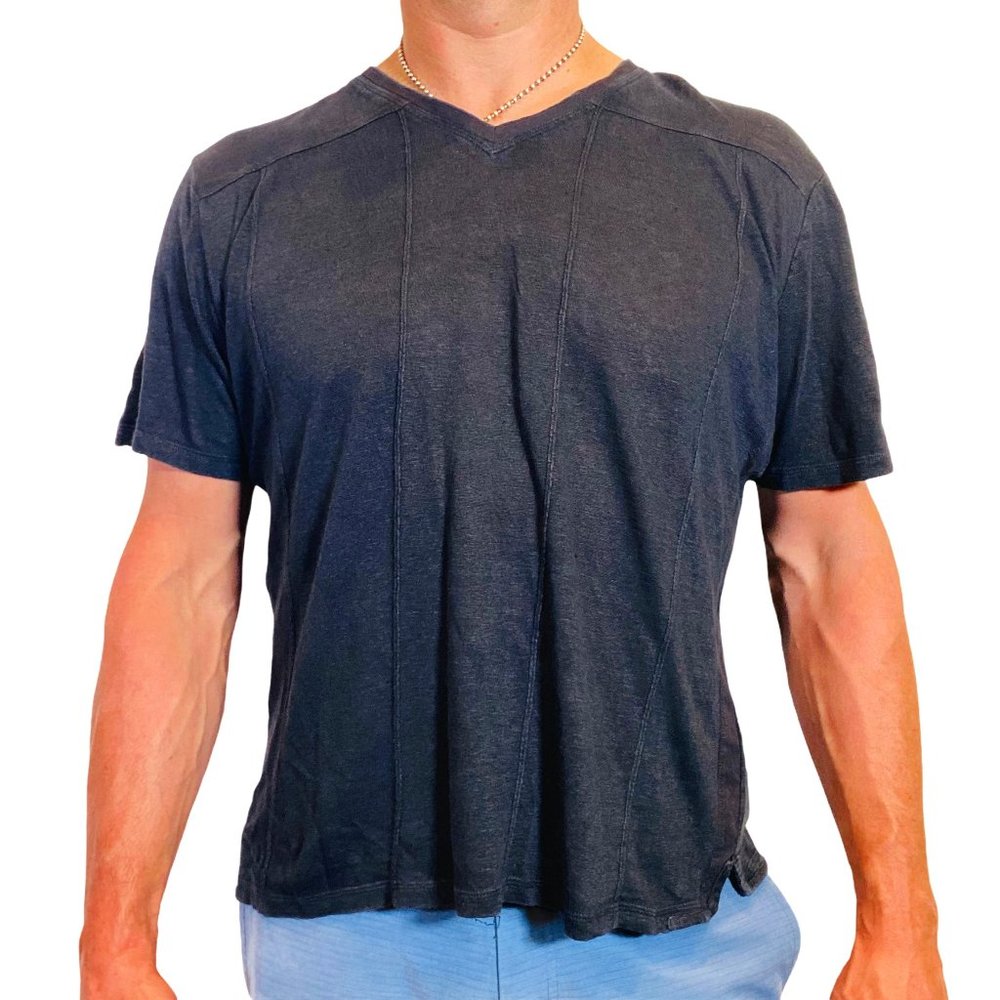 Zegna Men's M Black V-Neck Tee